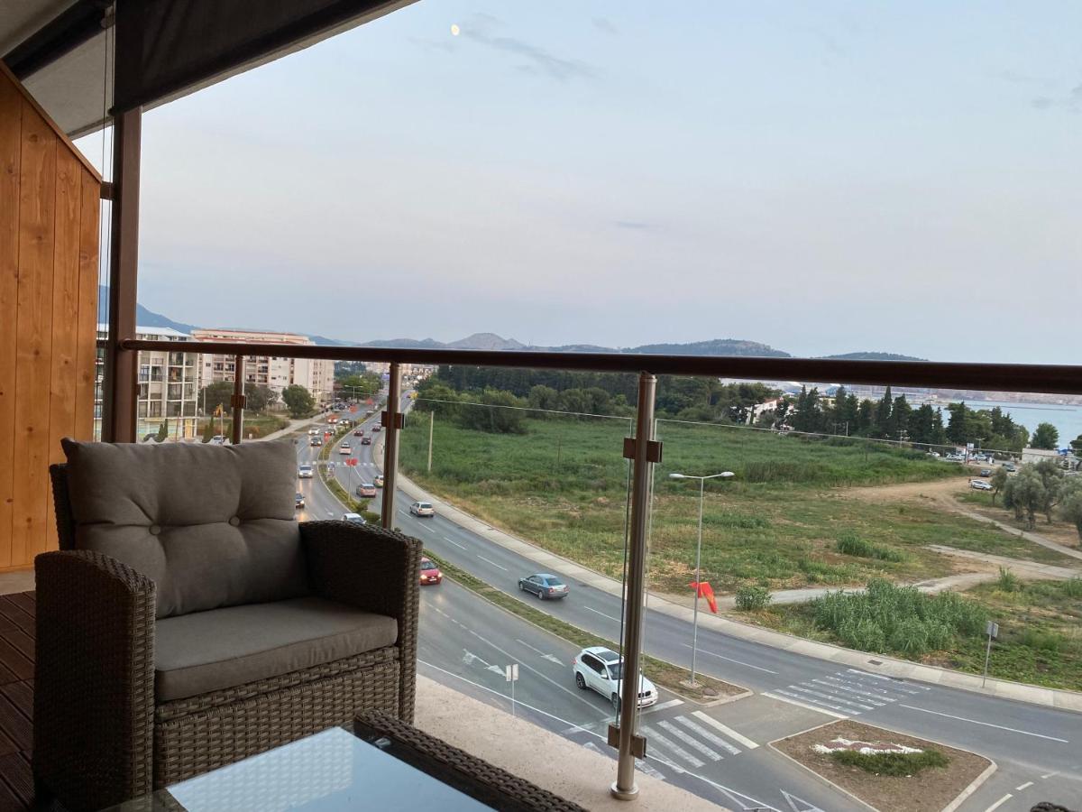 Bitcoin And Ethereum Deluxe Apartments Bar Exterior foto
