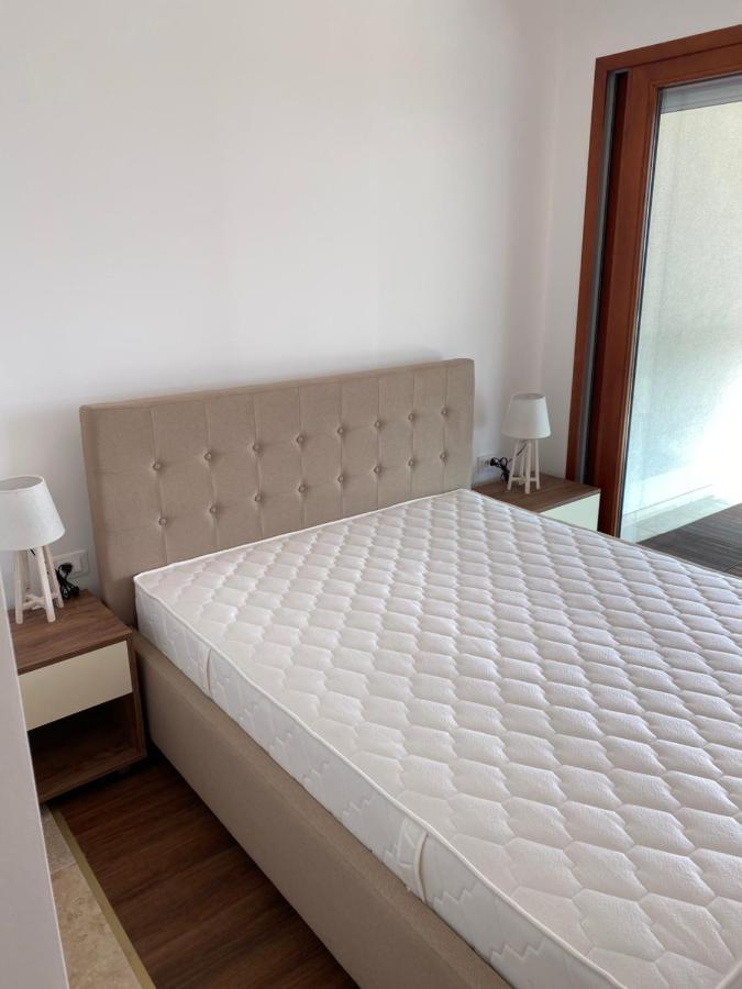Bitcoin And Ethereum Deluxe Apartments Bar Exterior foto